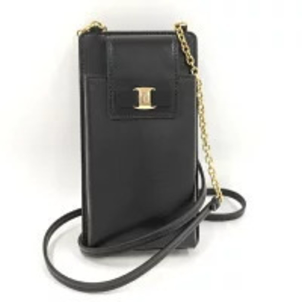 Salvatore Ferragamo Vara Ribbon Smartphone Bag Leather Black 22 0381